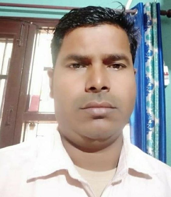 paradesh kamaane gae yuvak kee dengoo se maut