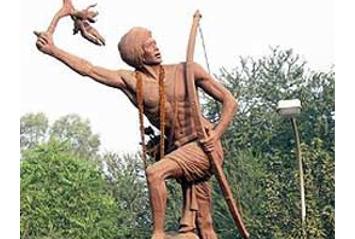 Know who was Birsa Munda, whose birth anniversary the state is celebrating 20th foundation day