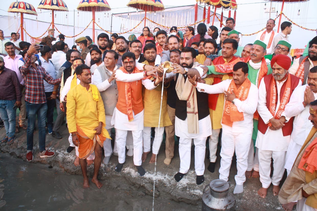 Tigri fair begins with milking in Maa Ganga