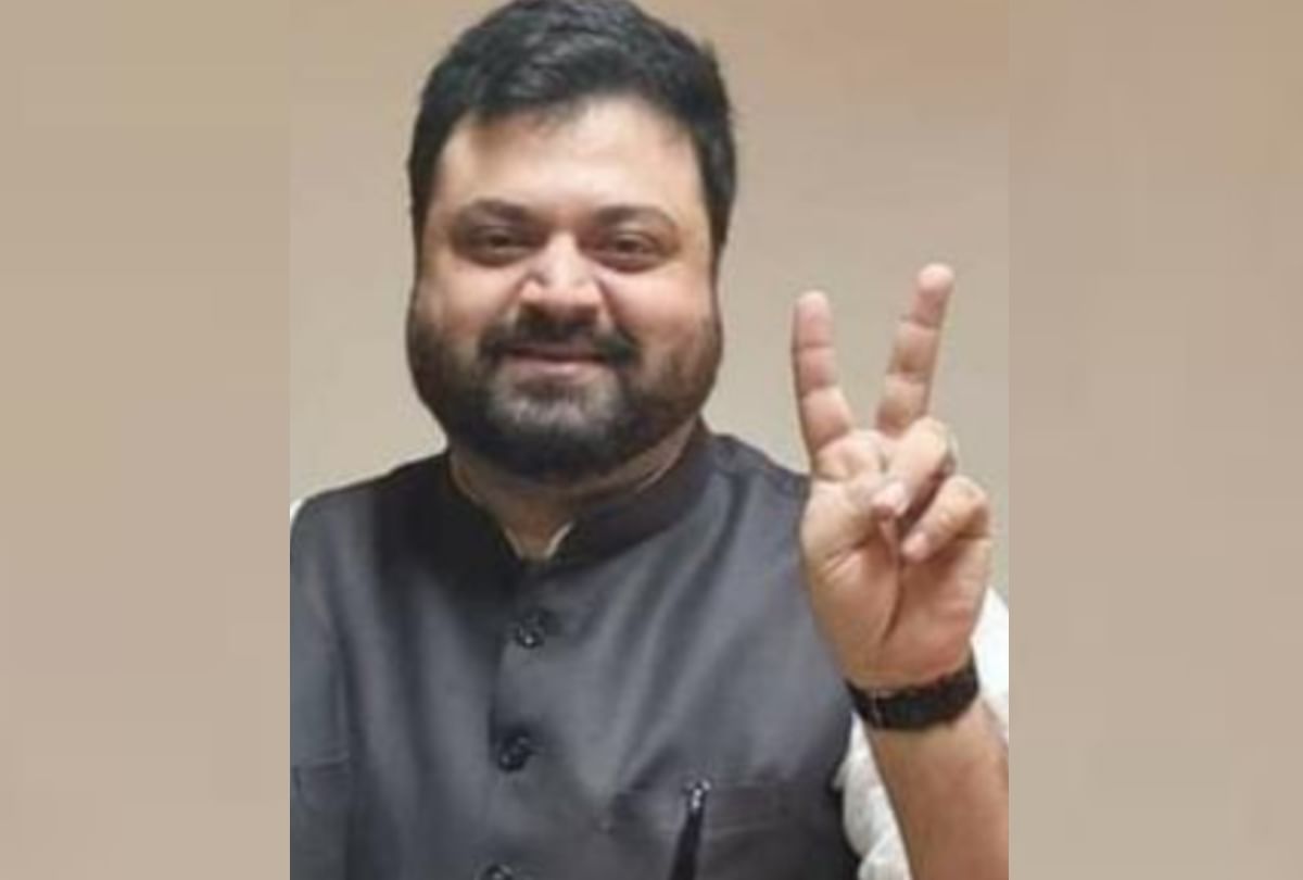 Yosh qizlar bilan jinsiy aloqa porno