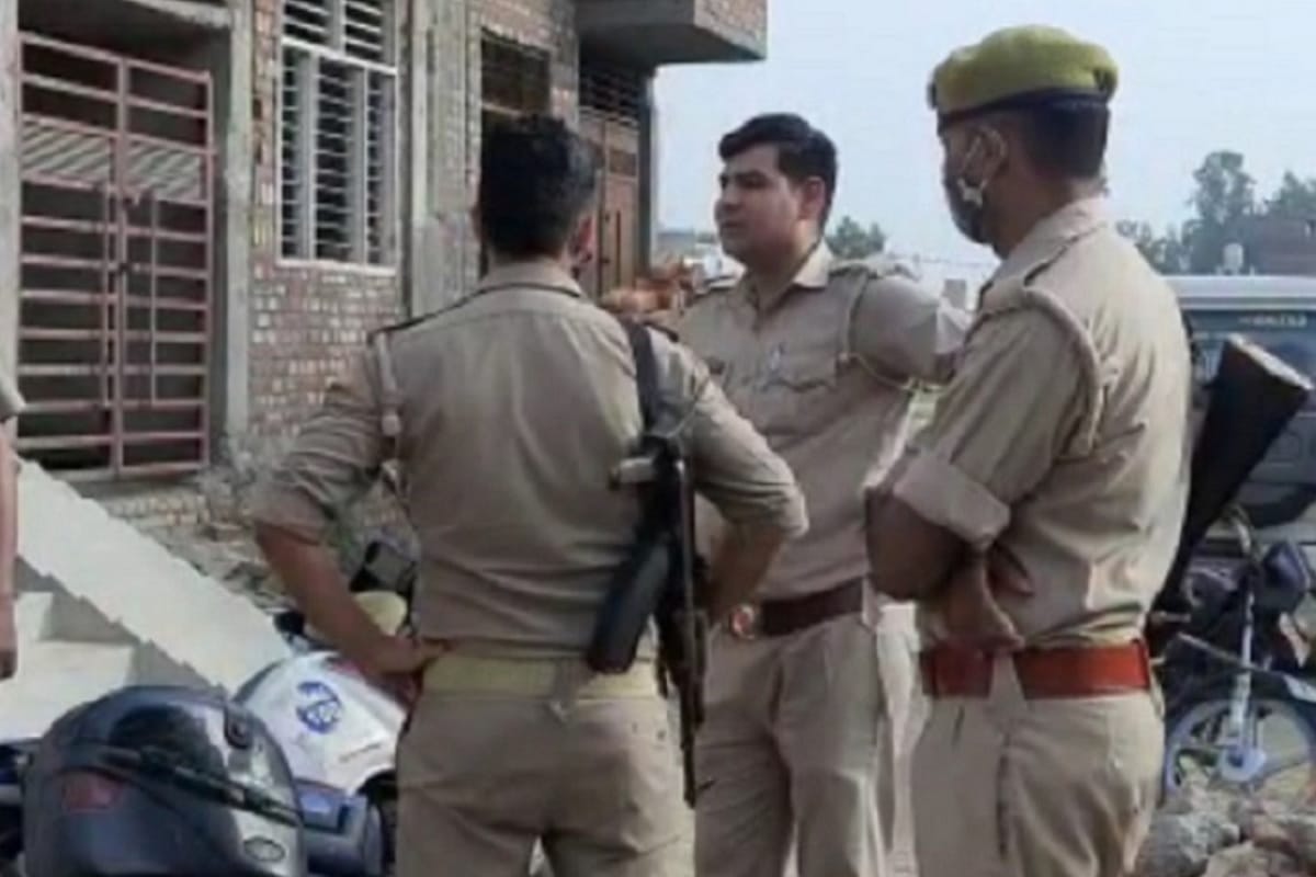Shameful: Real brothers did such thing with student, student had to take this step