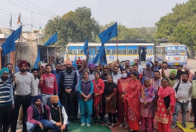 Punjab Roadways Contract Workers would go on Strike from November 23