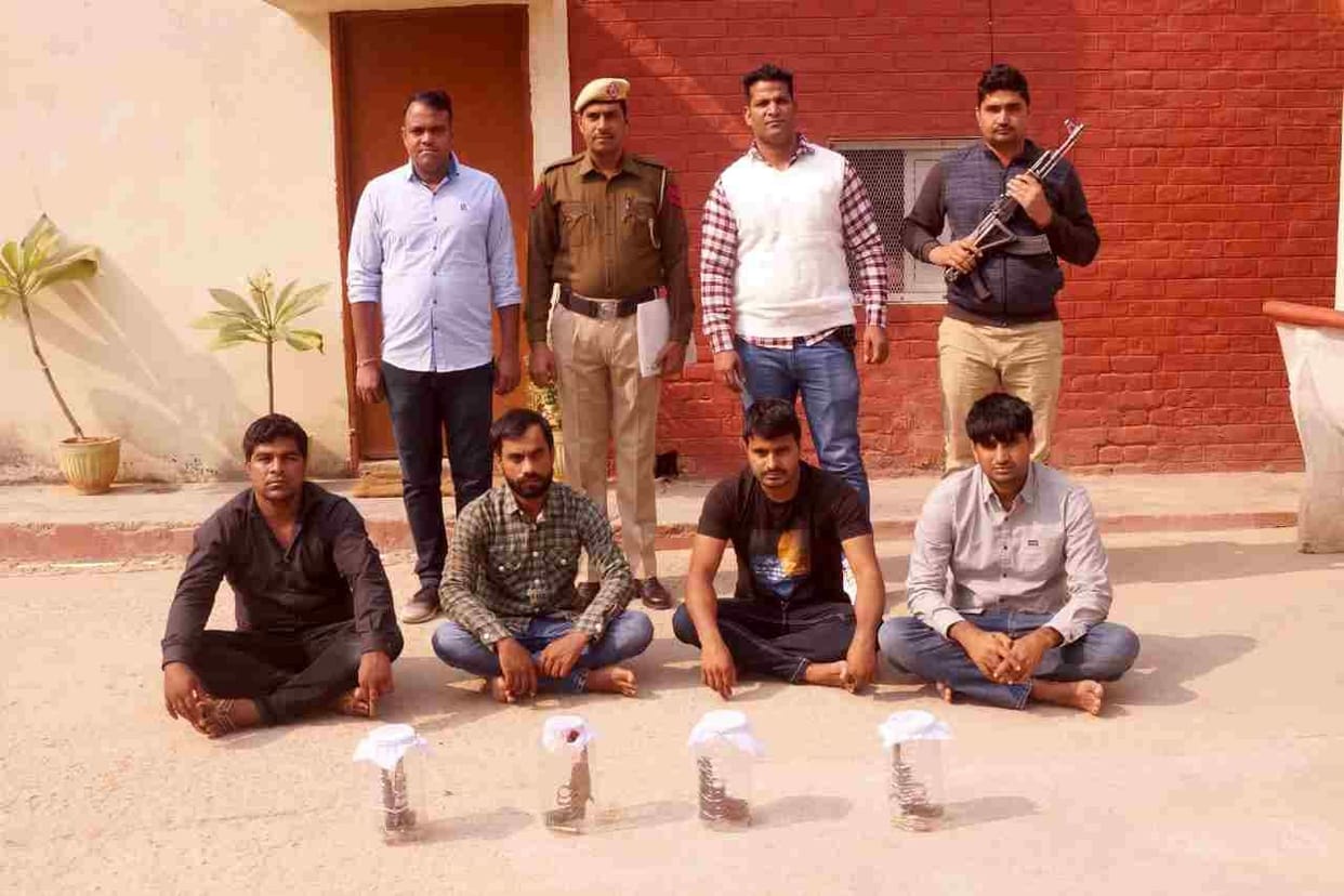 CIA police arrested four miscreants including the kingpin of Deva gang
