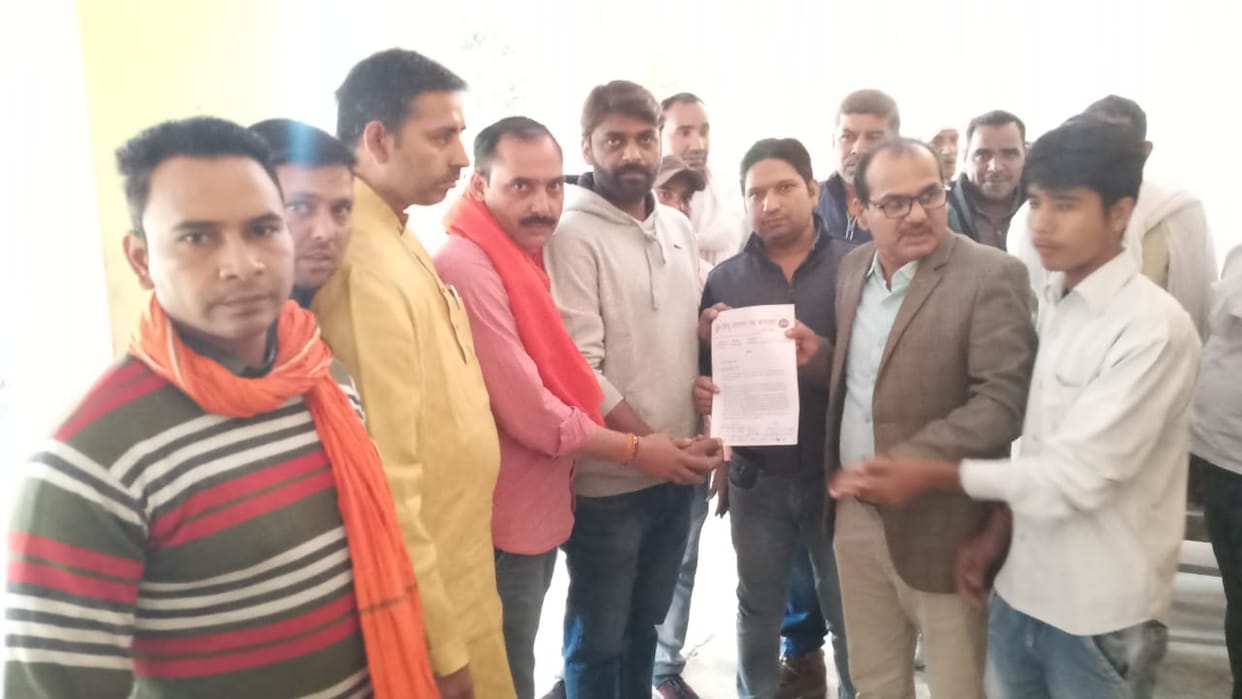 Hindu Jagran Manch opens front against Congress leader