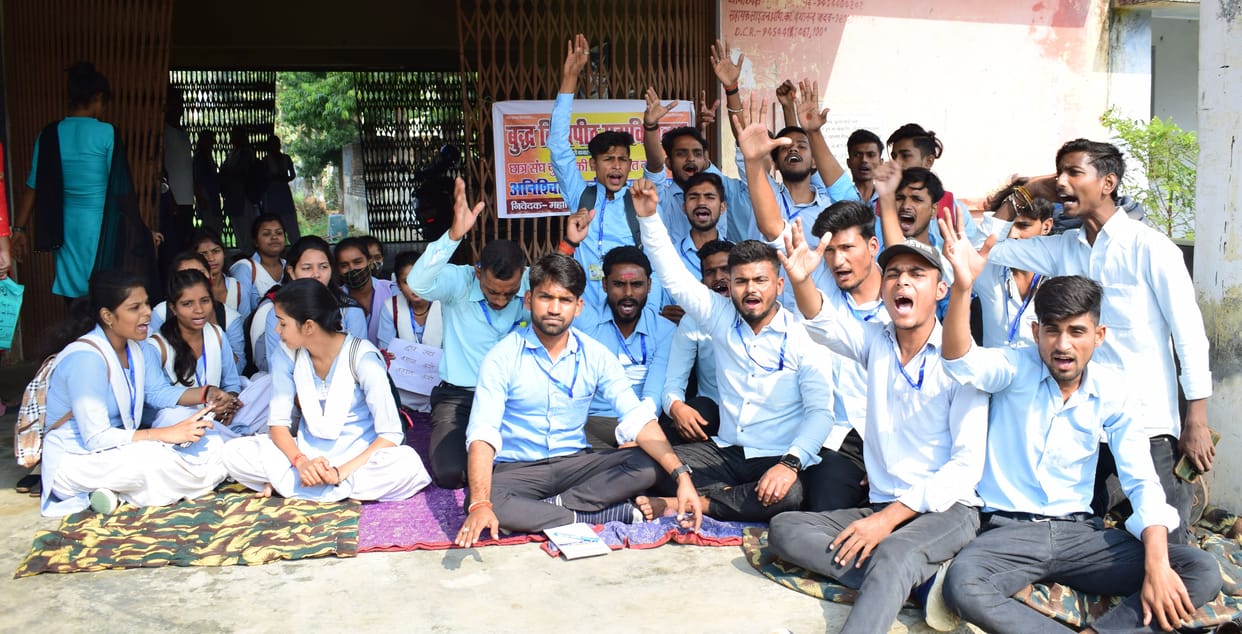 Students protest for student union election
