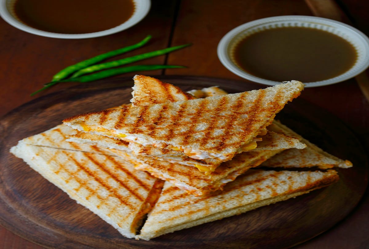 Besan Bread Toast Recipe in Hindi Easy Breakfast Recipes