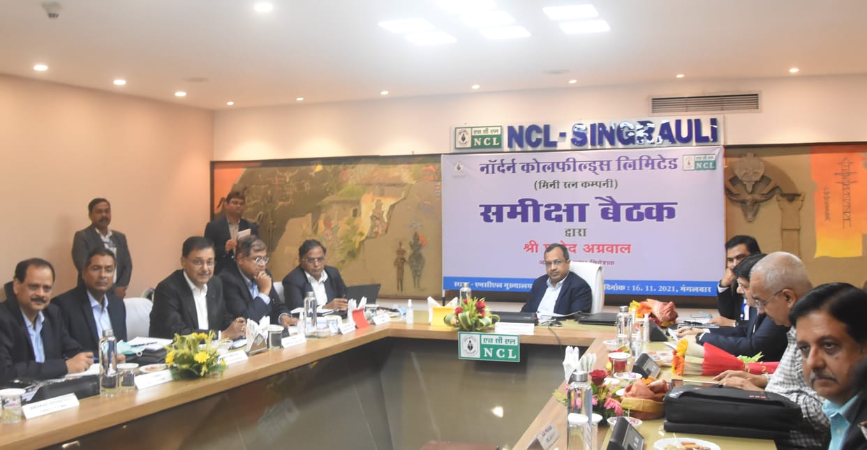 Coal India chairman reviews coal production