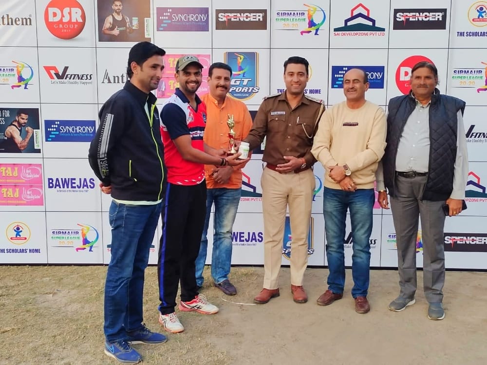 gt sports ponta and  ali ekadas team  enter in cricket semifinal