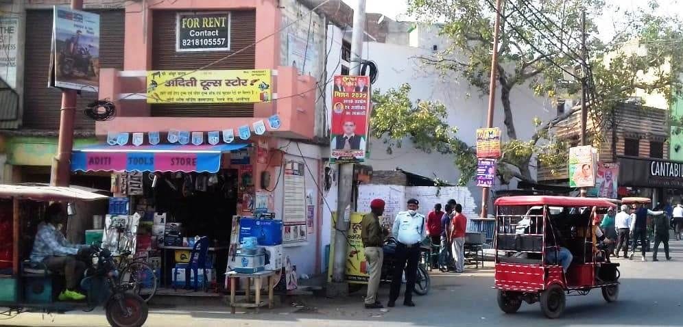 Malgodam Road is a very busy road