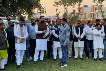 UP Assembly Election 2022 Pilibhit Live Debates and Discussions Coverage News Updates In Hindi