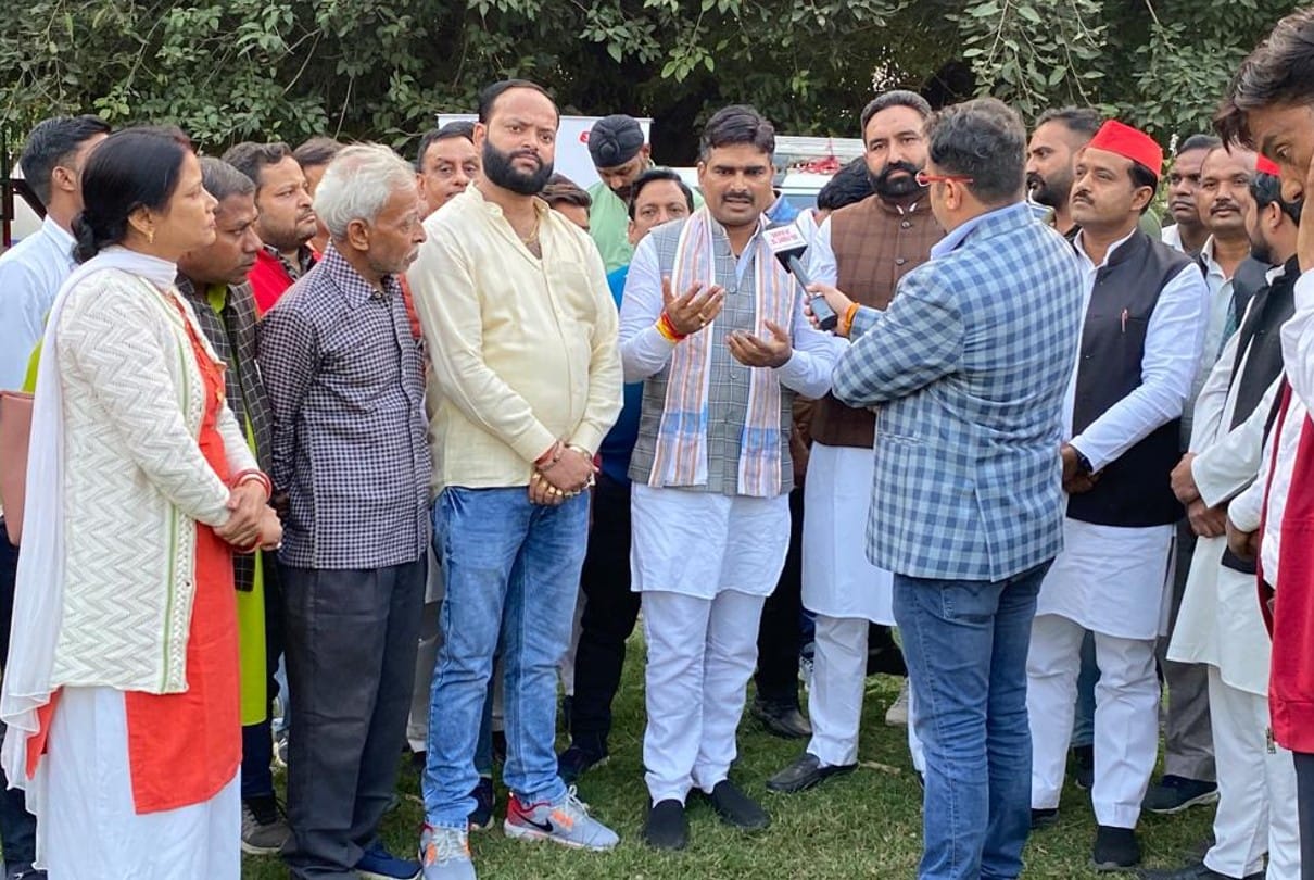 UP Assembly Election 2022 Pilibhit Live Debates and Discussions Coverage News Updates In Hindi