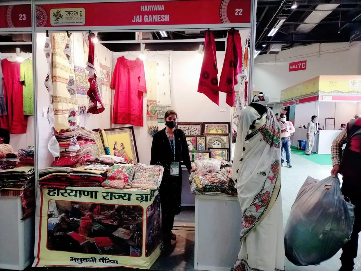 Madhubani painting and decorative products of women of Jhajjar's Self Help Group became the center of attraction in the trade fair