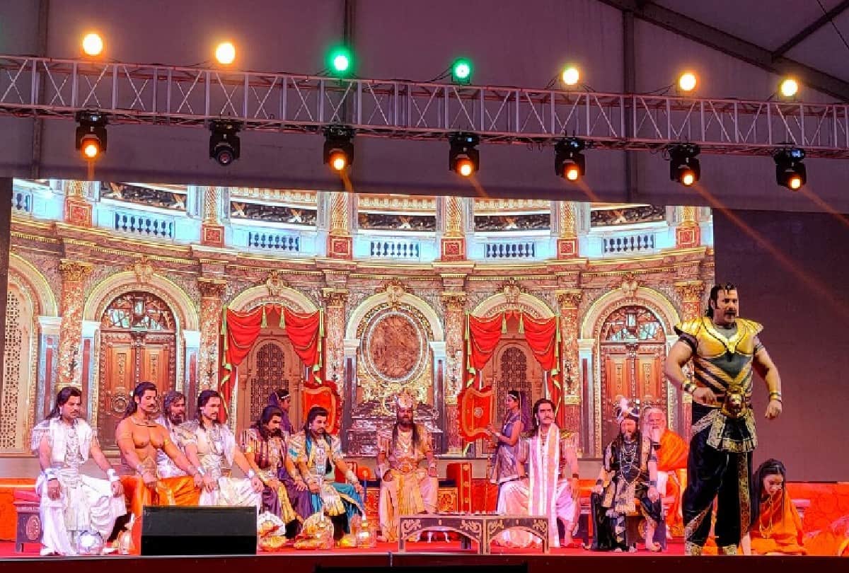 Actor Puneet Issar Perform To Stage Mahabharata Drama In braj raj utsav In Mathura