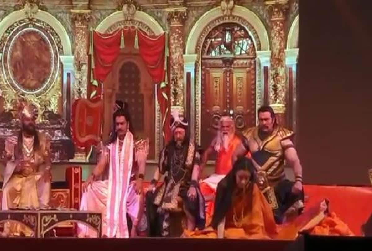 Actor Puneet Issar Perform To Stage Mahabharata Drama In braj raj utsav In Mathura