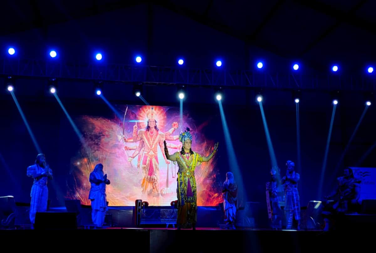 Actor Puneet Issar Perform To Stage Mahabharata Drama In braj raj utsav In Mathura