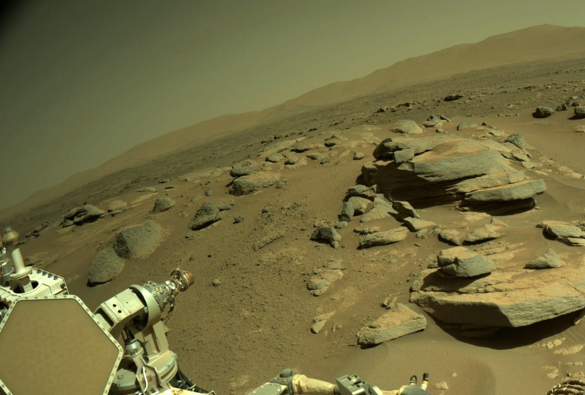 nasa mars rover sends photos of red planet looks like Aliens Cemetery after see photo peoples shocked