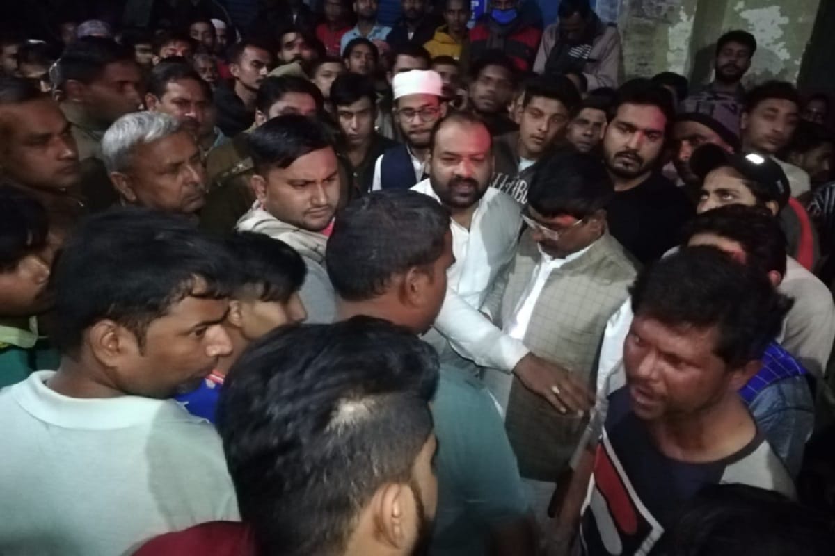 UP News: A child has died in road accident in Mawana of Meerut