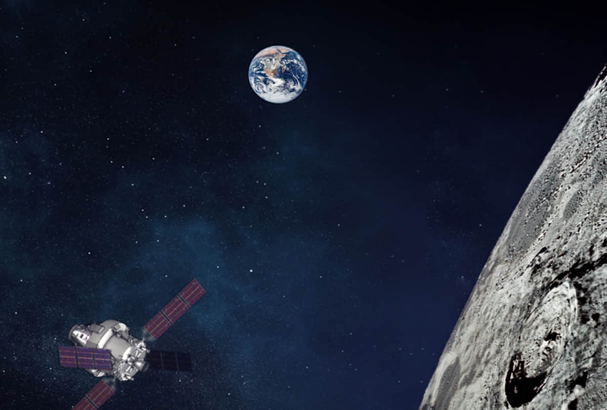 moon has enough oxygen to breathe 8 billion people for one lakh years