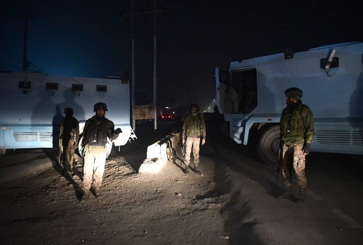 srinagar encounter kashmir zone ig Vijay Kumar said Pakistani terrorist and one local from Banihal has been killed