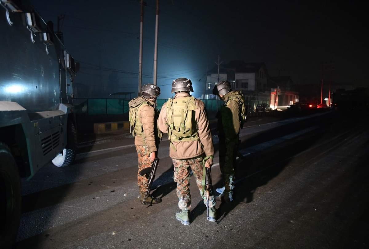 srinagar encounter kashmir zone ig Vijay Kumar said Pakistani terrorist and one local from Banihal has been killed