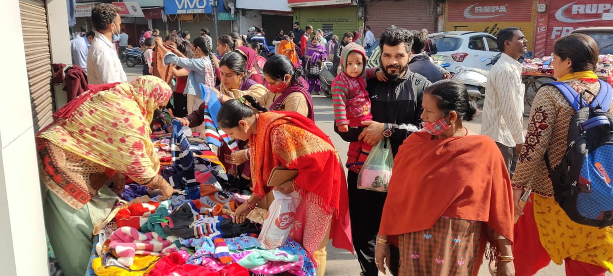 Monday market