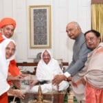 साध्वी ज्ञानमती माता का राष्ट्रपति भवन में सम्मान