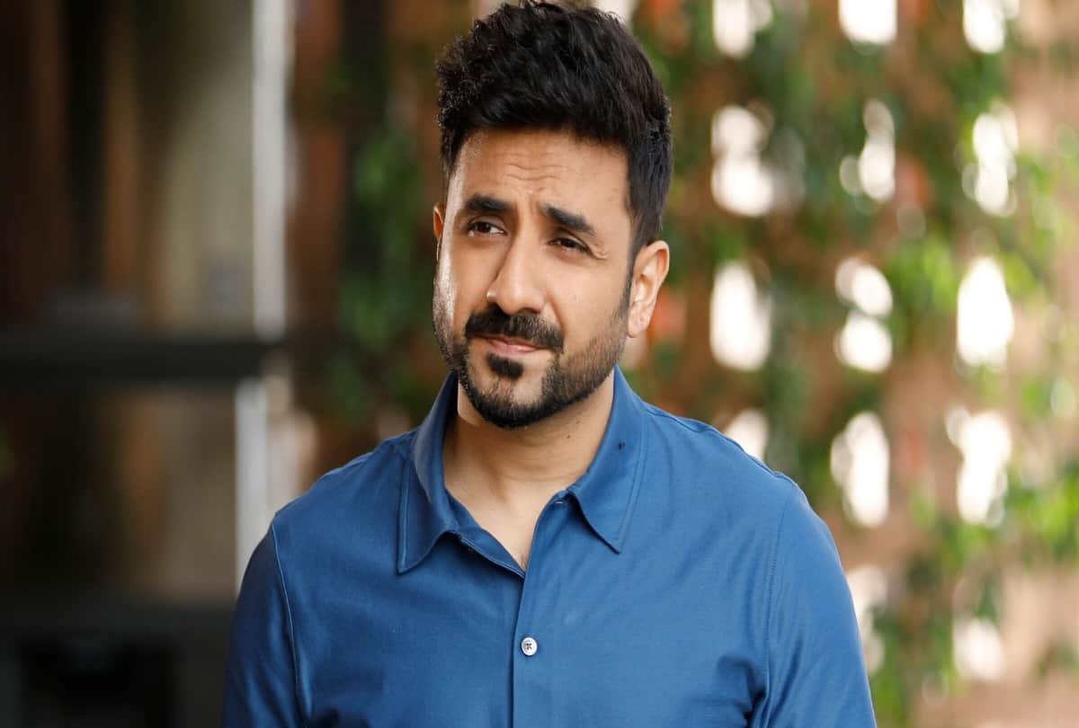 Vir Das poem getting mixed response on social media Kapil Sibal came in support of comedian