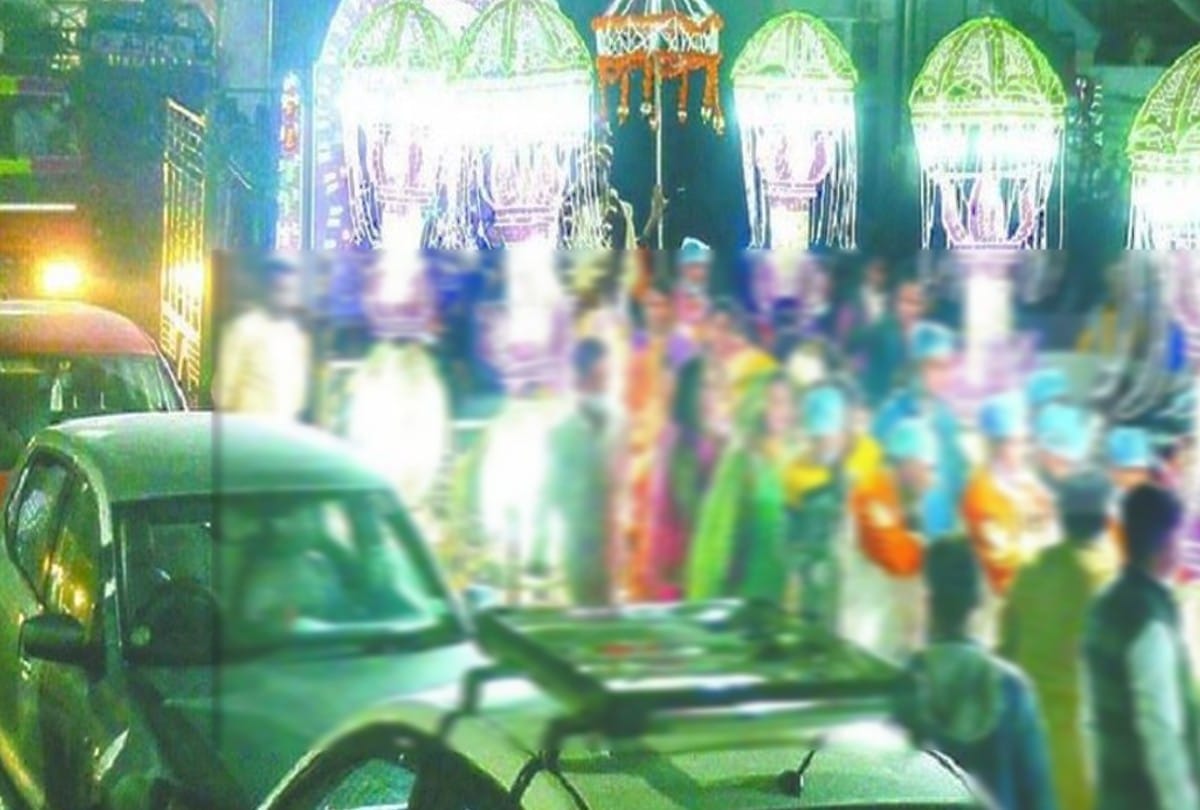 Girlfriend consumed poison at boyfriend wedding in Agra