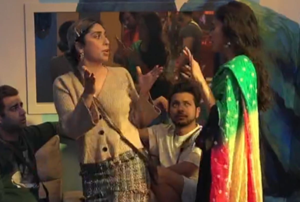bigg boss 15 neha bhasin get furious on tejasswi prakash for rashan called her brainless