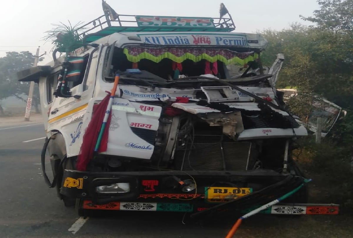 two youths killed in road accident on Bharatpur road in mathura