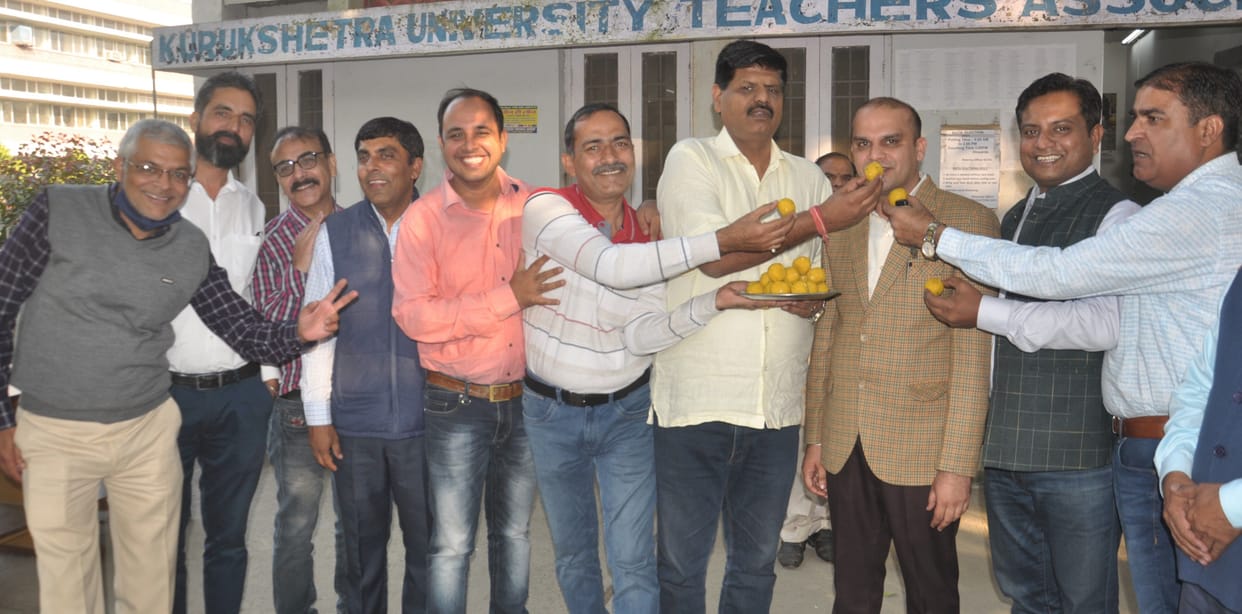 Dr. Vivek Gaur's head was crowned by Kuta, defeated Dr. Dalip Kumar by 97 votes