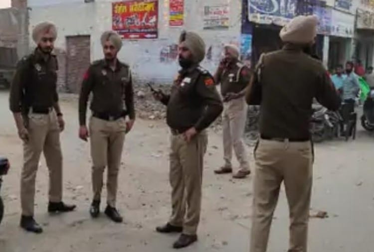 Two killed and one injured in firing in Tarn Taran of Punjab