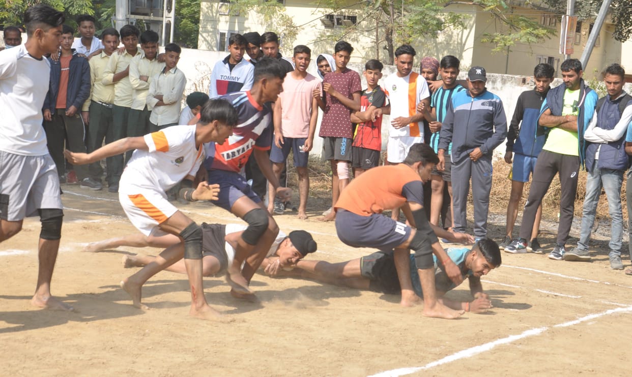 Khand Thanesar players showed their strength in Under-19 Kabaddi competition, got first place