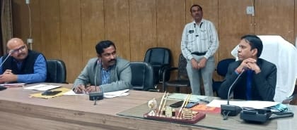 DM-CDO reached Mandi to know the status of paddy procurement