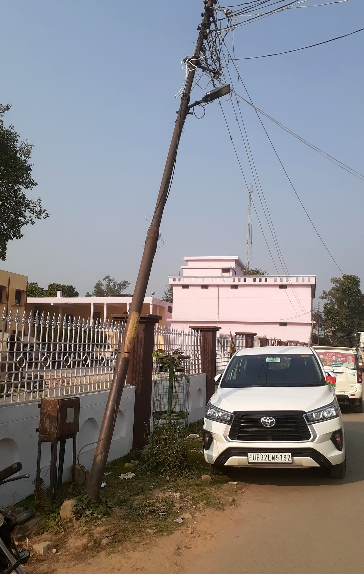 Electric poles are standing due to wires not poles
