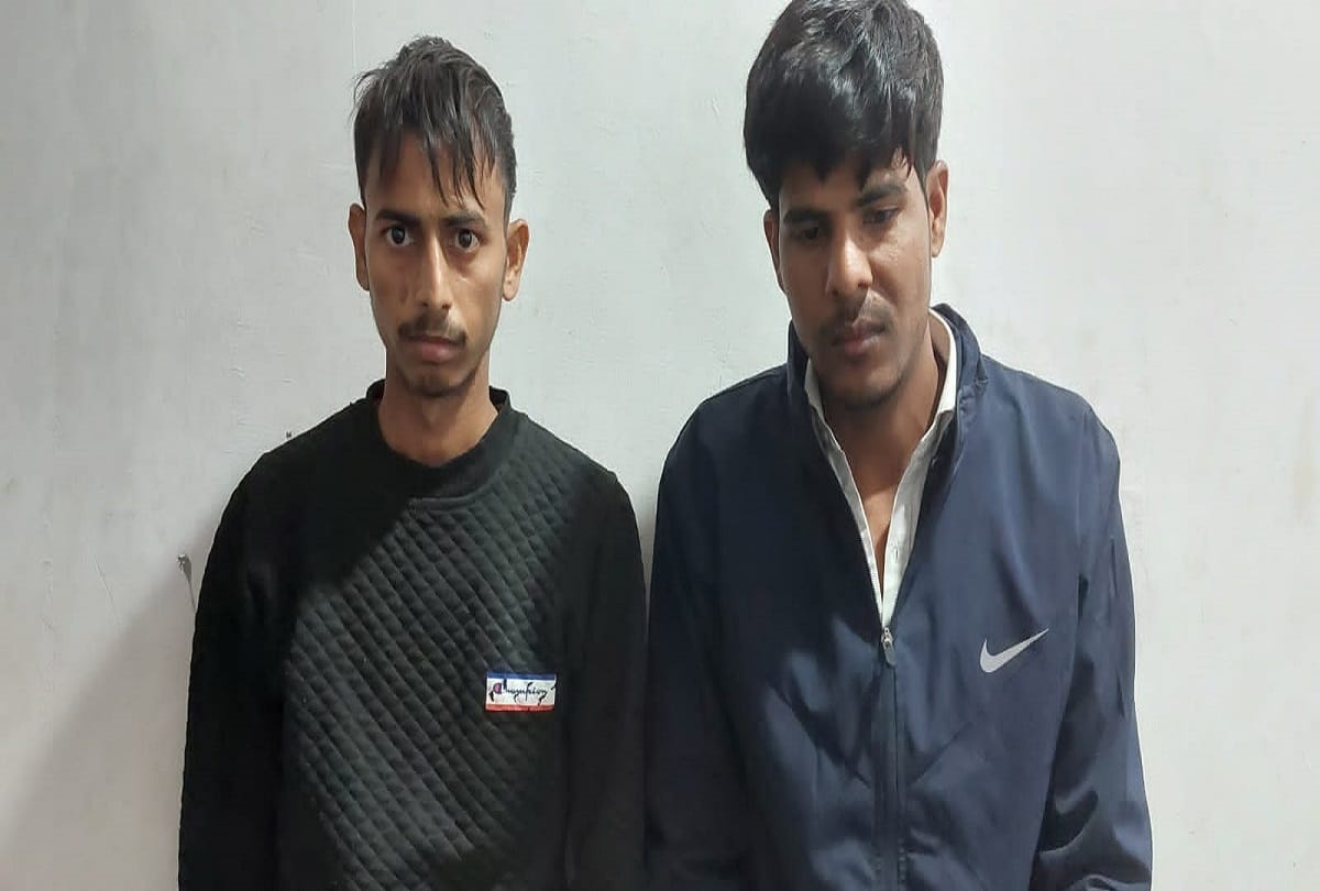 two solvers arrested in ssc gd exam from agra contract taken for 50-50 thousand rupees