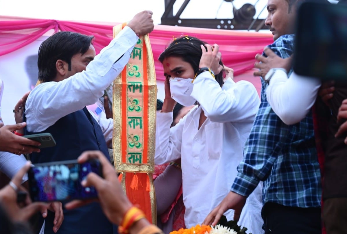 Madhya Pradesh bjp workers and many other celebrated Maha Aryaman Scindia's birthday in Gwalior