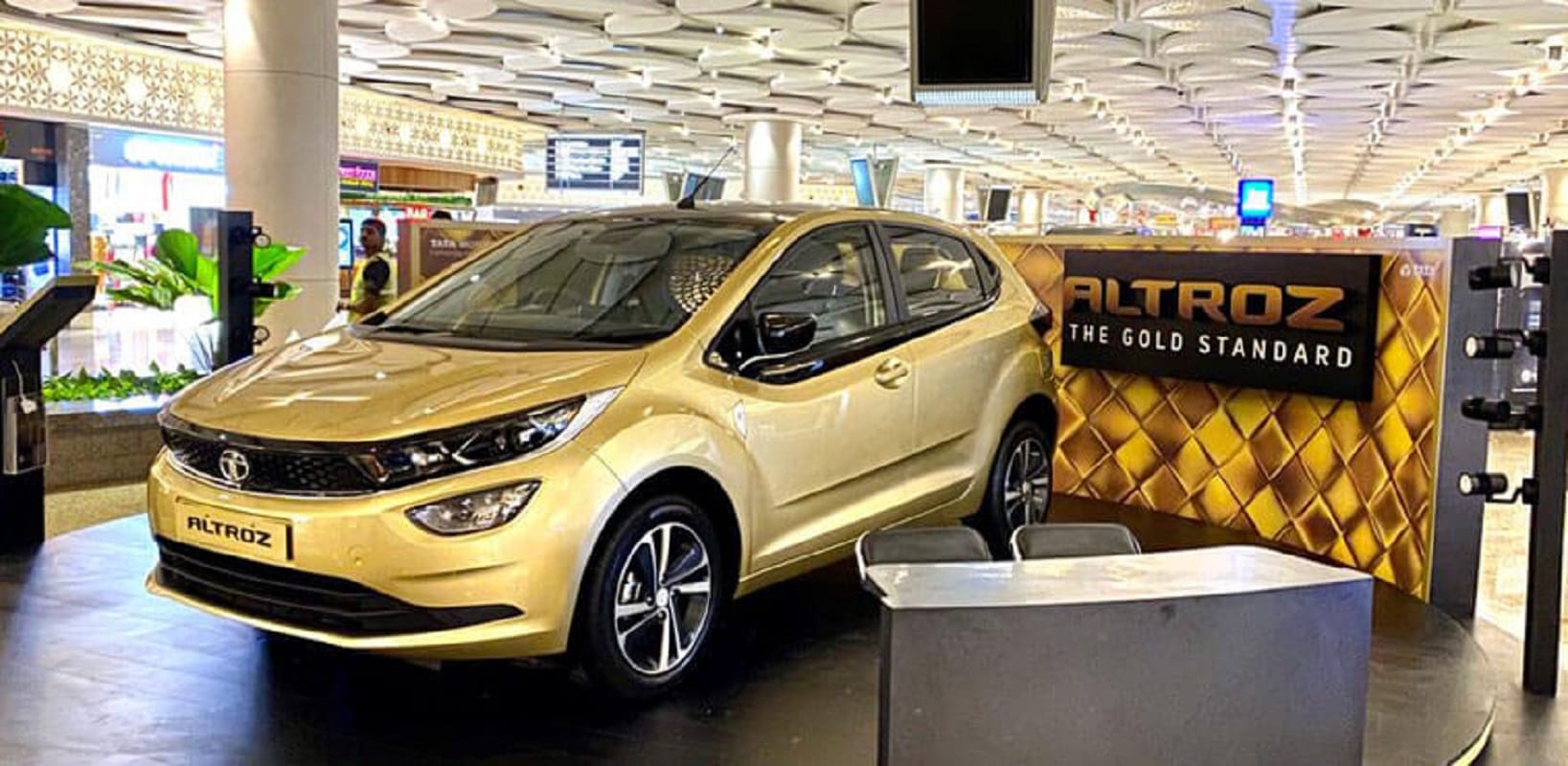 Tata Motors discontinues Tata Altroz XE, XZ Dark and XZ(O) variants
