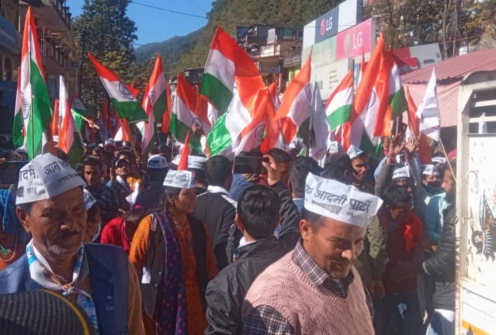 Uttarakhand Election 2022: Manish Sisodia Road Show and election campaign in uttarkashi Photos