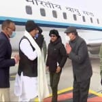 लेह पहुंचे रक्षा मंत्री राजनाथ सिंह
