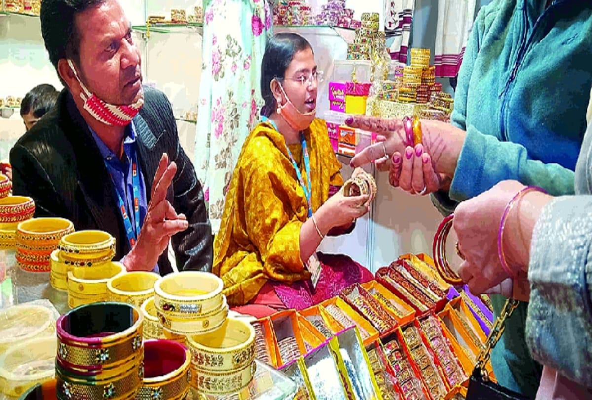 Bracelets from jaipur made a splash in the trade fair in delhi