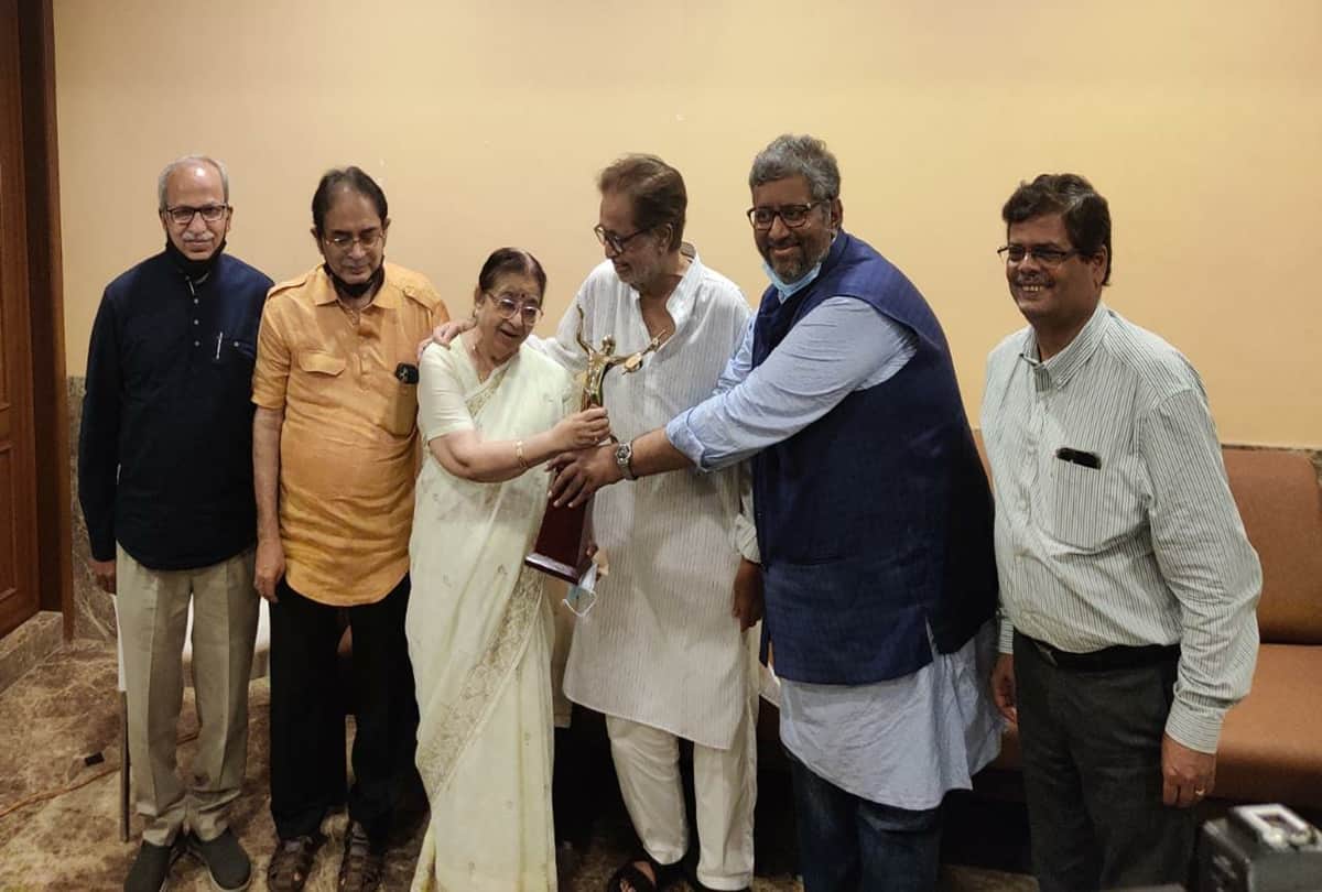 dinanath mangeshkar awards 2021 cm uddhav thackeray to honour nana patekar mala sinha prem chopra and more