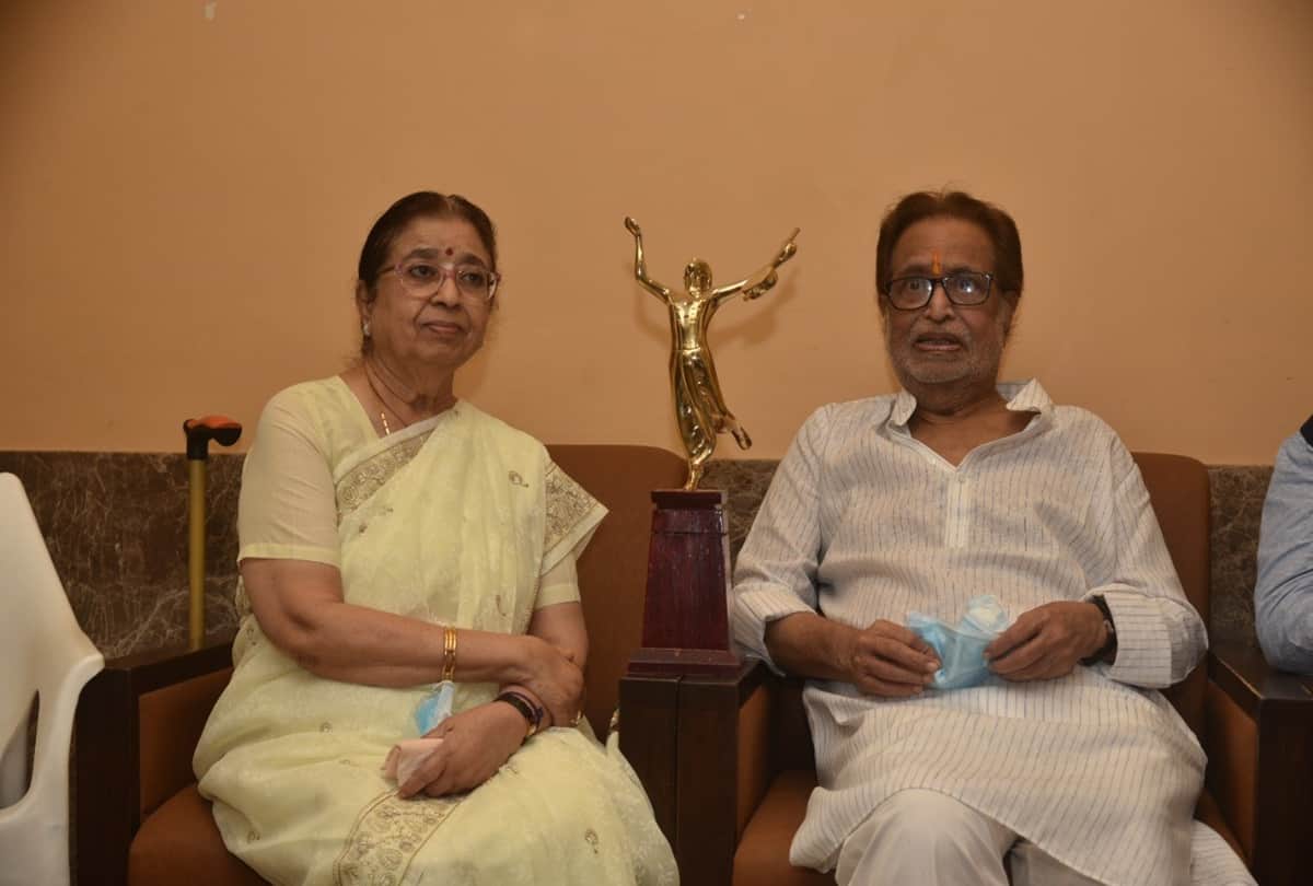 dinanath mangeshkar awards 2021 cm uddhav thackeray to honour nana patekar mala sinha prem chopra and more