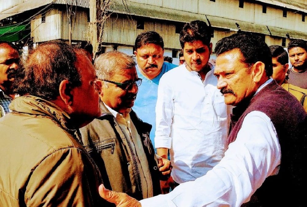 Uttarakhand News: MLA Ruckus in Jaspur sugar mill and CE resigns on indecency