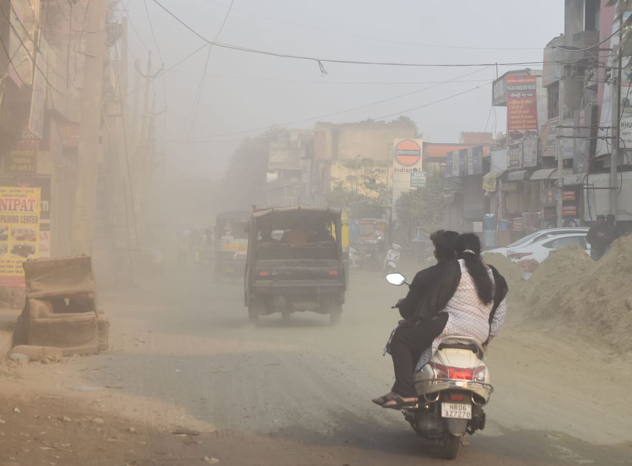 Spraying on roads and trees, dropped AQI