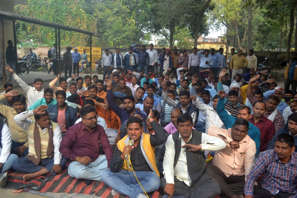 Contract workers staged a sit-in for the demands
