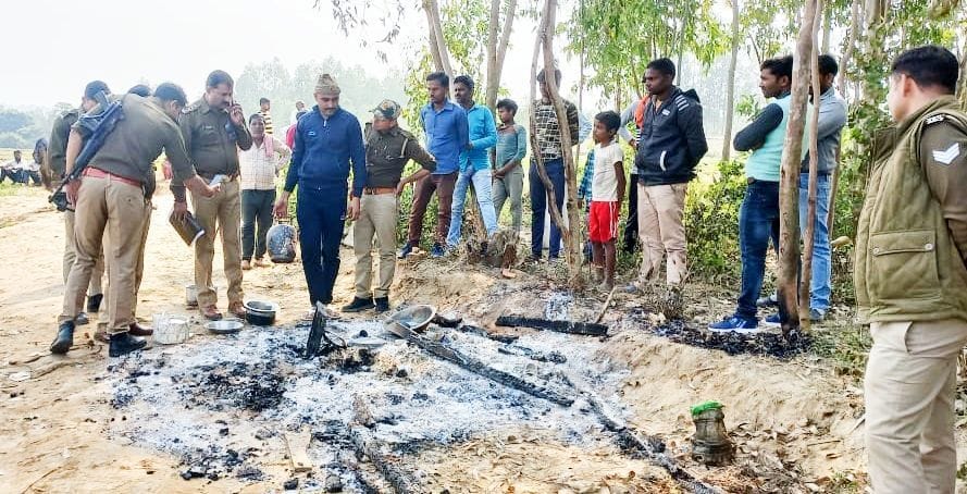 Cylinder burst fire, youth burnt alive