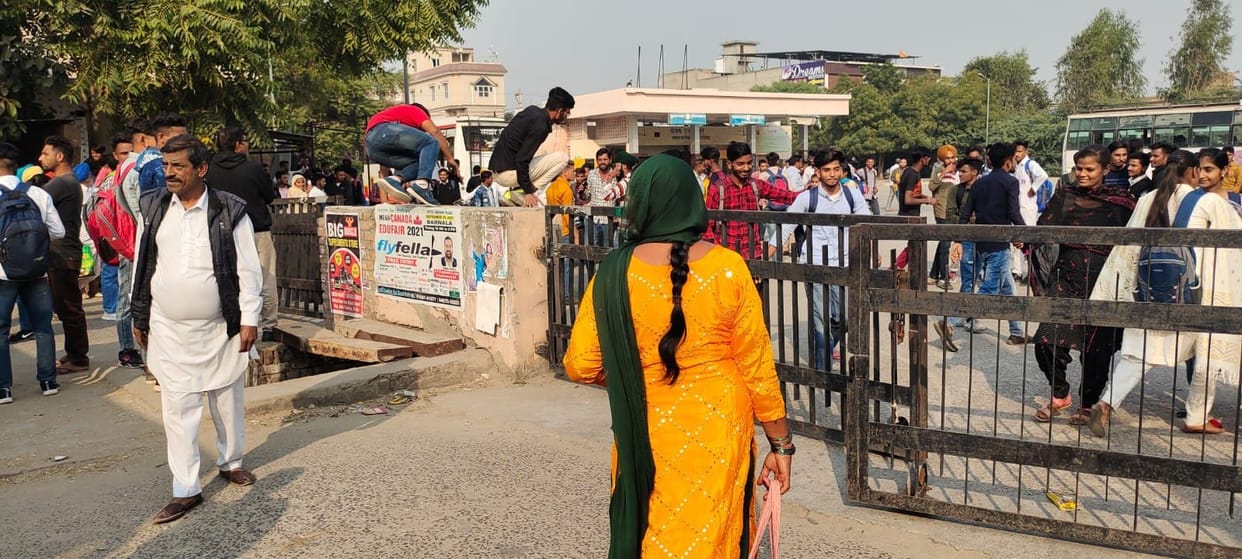 Angry students closed both the gates of the bus stand
