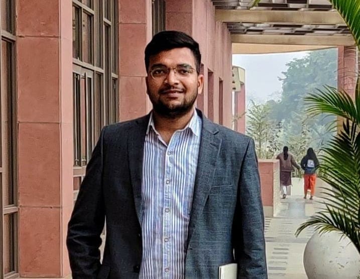 Purvanchal University Convocation Mass Communication Department student  Shakambhari will get Atul Maheshwari Gold Medal