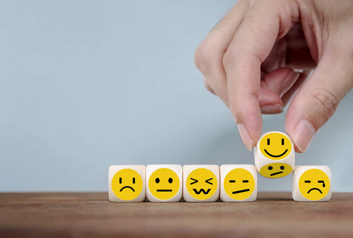 Jokes in Hindi rinku said to pinku suraj mother find to me from tomorrow read funny chutkule in hindi